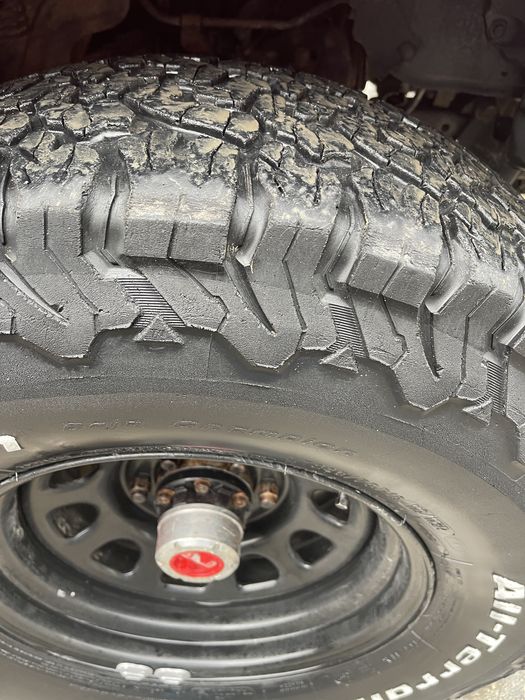 Продавам 285 75 16 All Terrain с джанти