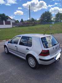 Volkswagen Golf 4