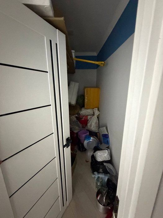 Срочно продаётся нежилое помещение  100м²   метро Ойбек   Angels food