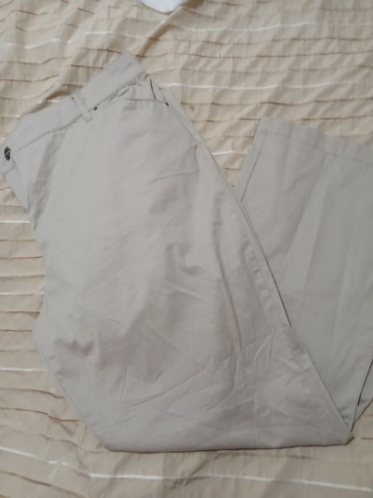 Pantaloni denim femei
