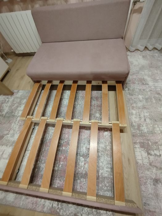 ЧИСТО НОВ разтегателен диван