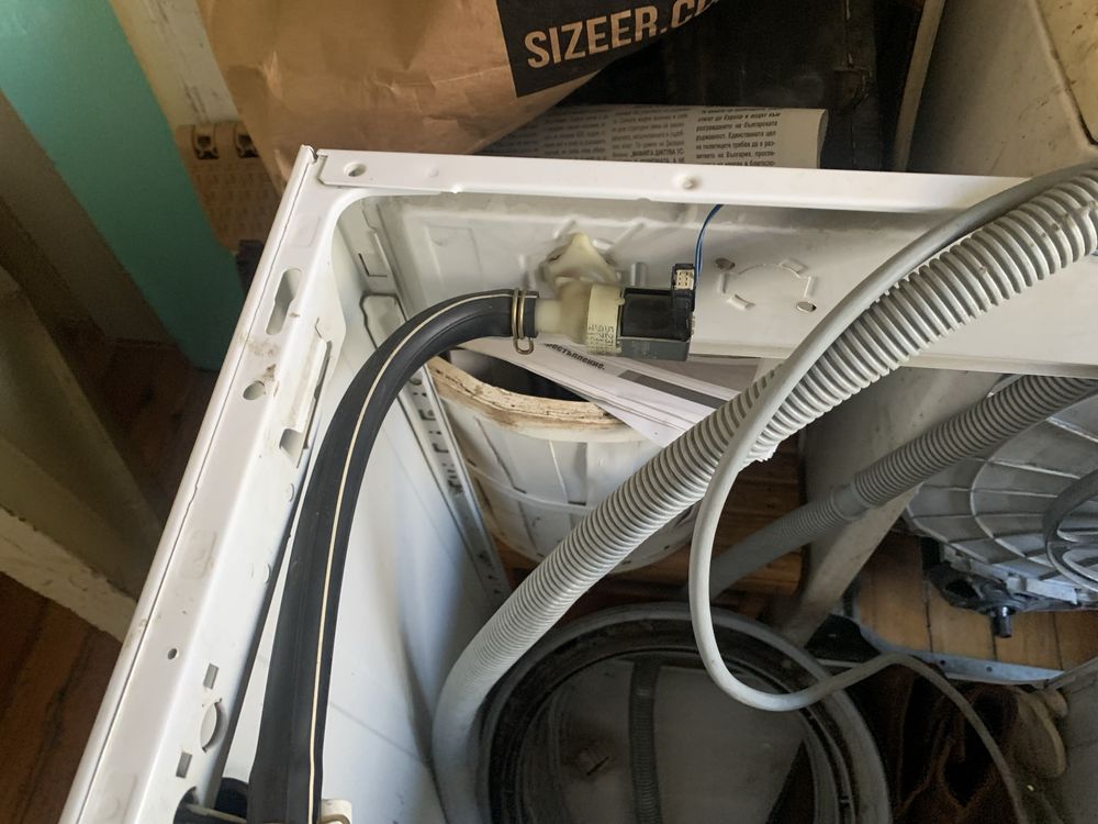 Whirlpool AWM 8105