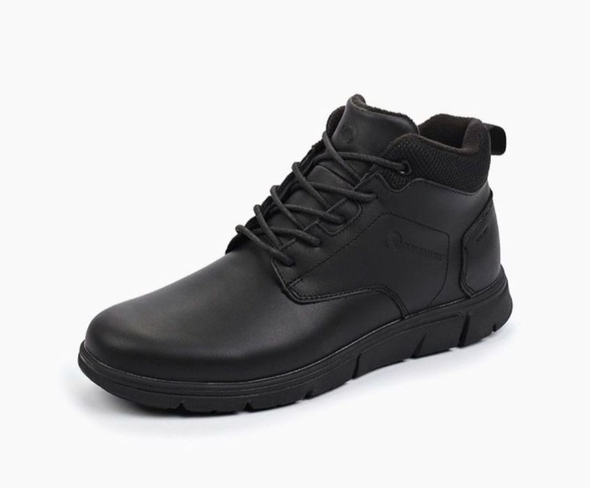 Outventure ботинки нат кожа 39 nike reebok puma asics new balance ea7