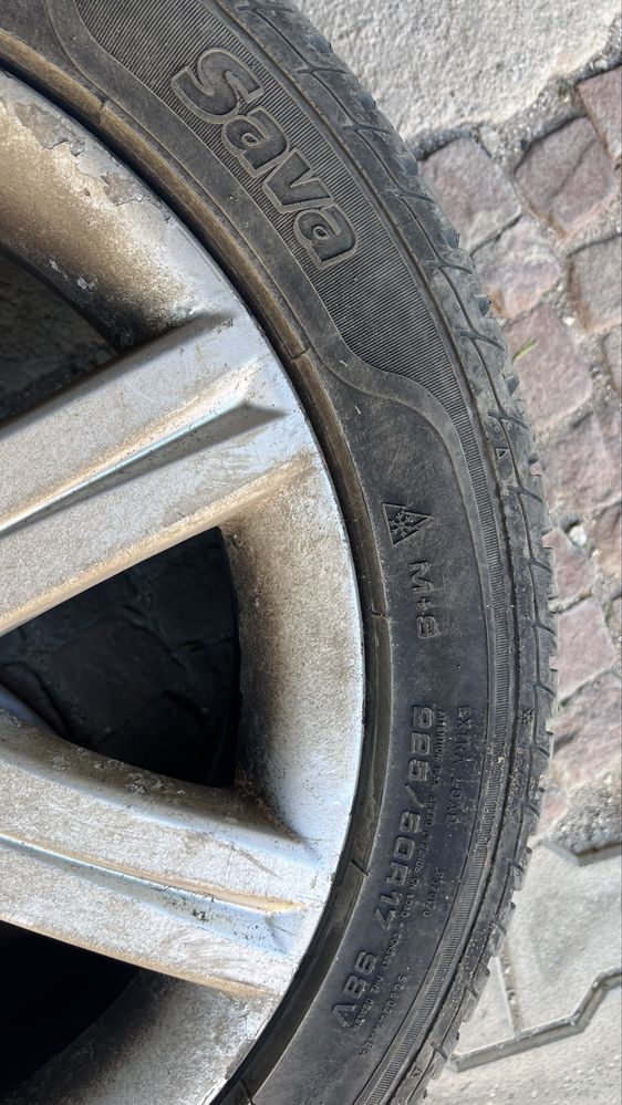 Комплект зимни гуми 225/50/17 с джанти 5х112, Ауди, VW.
