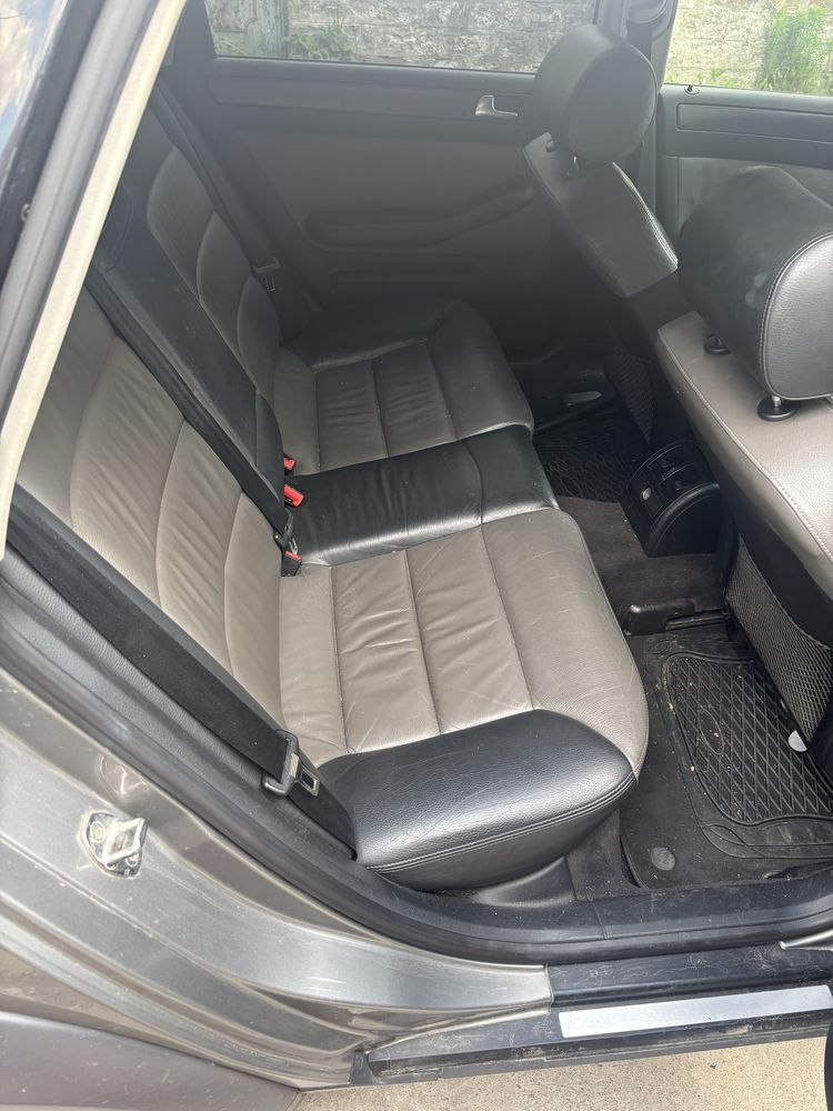 Аиди А6 Allroad 2003 перфектно състояние много неща са сменени