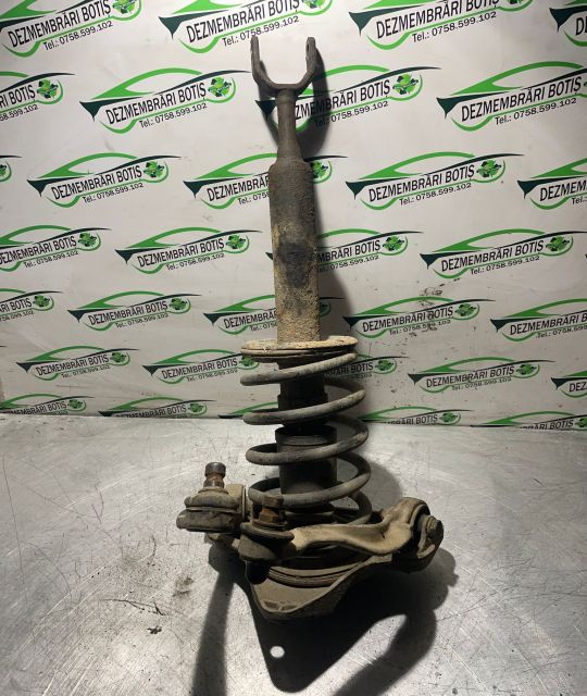 Arc fata stanga Volkswagen VW Passat B5.5 (facelift)