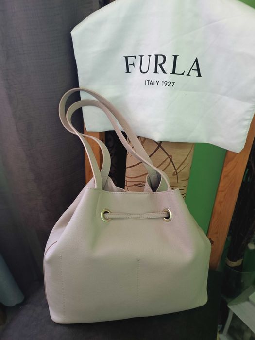 Дамска чанта FURLA