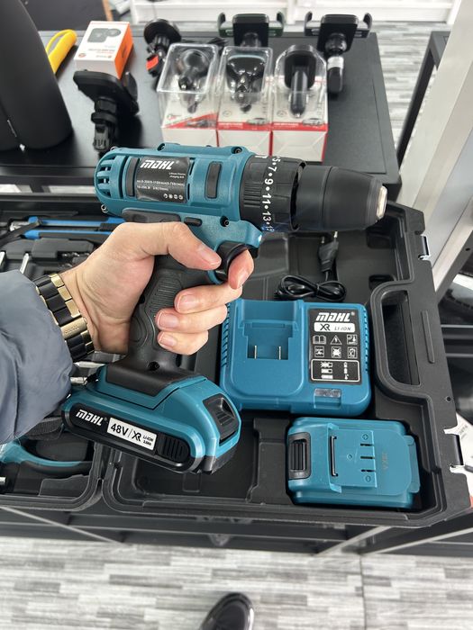 Set bormașină electrică cu acumulator + trusă completă scule