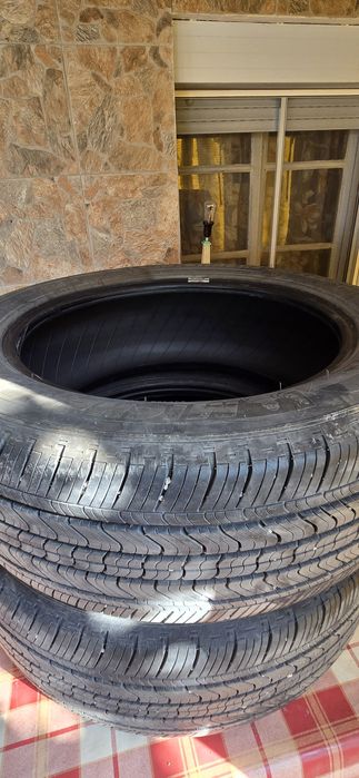 Всесезонни гуми Michelin Primacy MXV4 215 55 17
