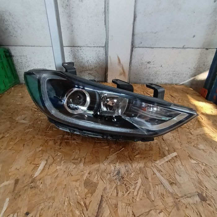 far dreapta henon Hyundai Elantra 2017-2019