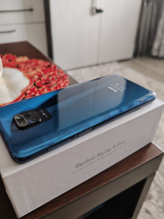 Vând Xiaomi redmi note 9 pro