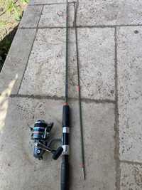 Vand 2 lansete Germina, echipate cu mulinete Daiwa