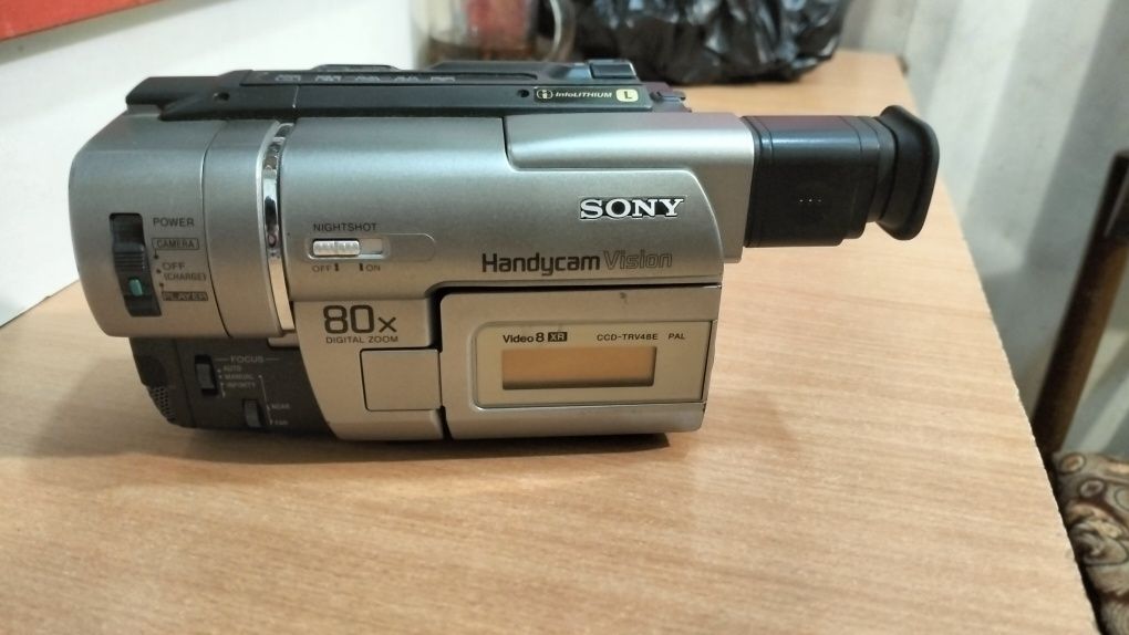 Sony CCD TRV48E, Видео камера