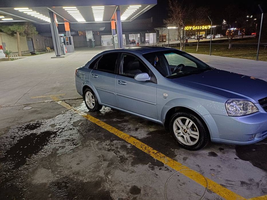 Шевроле ласетти 1.8