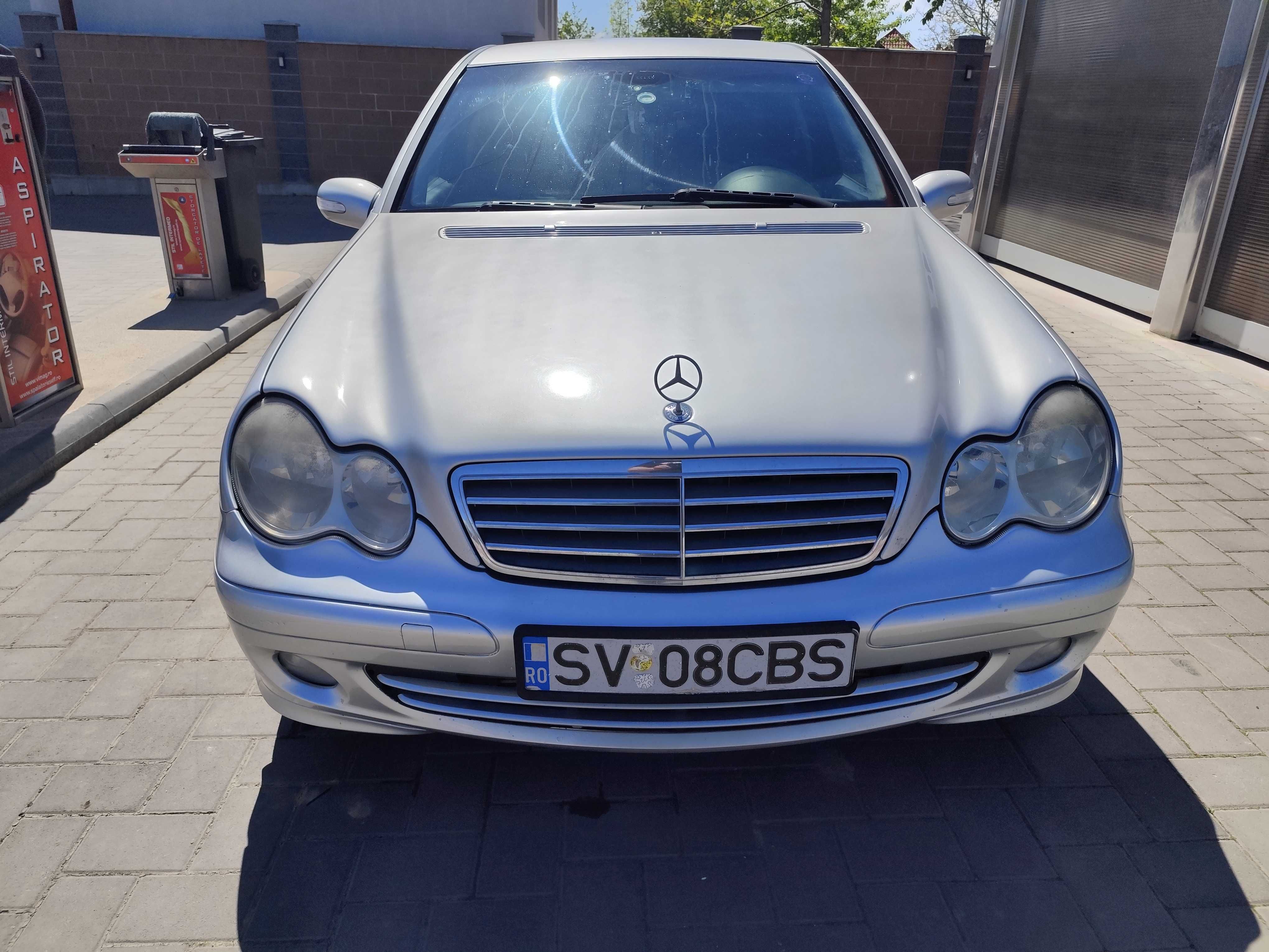 Vand Mercedes C200 CDI sau schimb