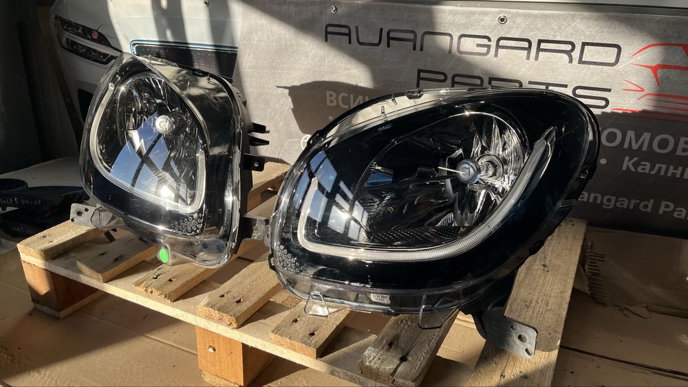 Ляв и десен фар Smart Forfour 2 (2014-2021)
