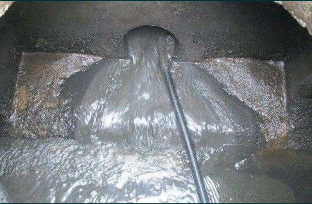 Прочистка канализация чистка очистка промыбкатруб чистка аккуратно