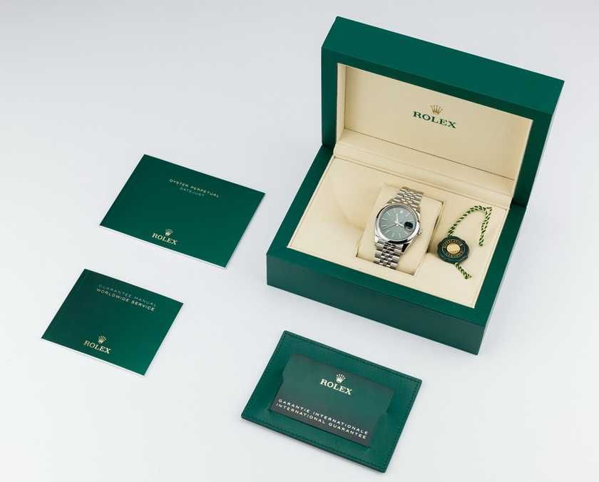 Rolex Datejust 36 M126200 Mint green dial on Jubilee