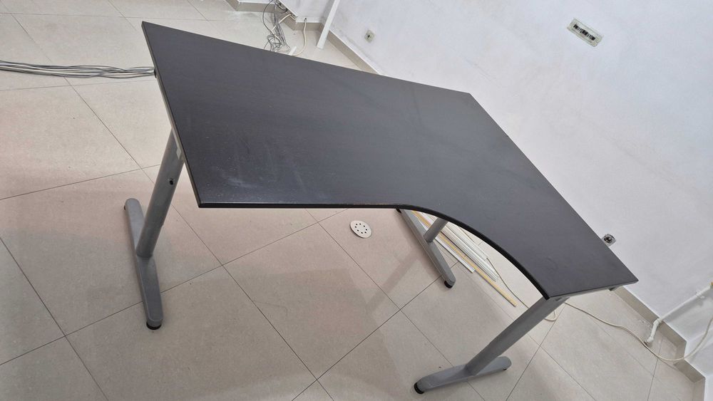 Birou ikea L 160x120 cm
