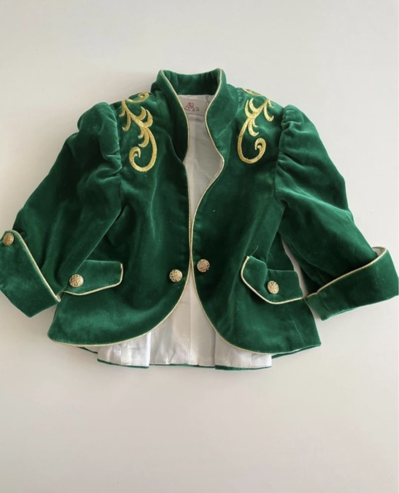 Costum elegant bebelusi botez