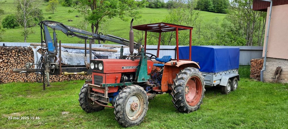 Vând tractor UTB 445DT  4x4 cu sau fără încărcător frontal