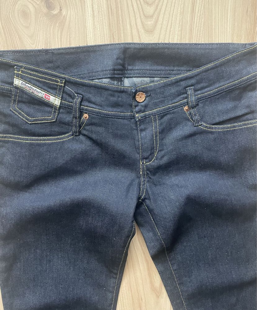 DIESEL \ дамски дънки W32