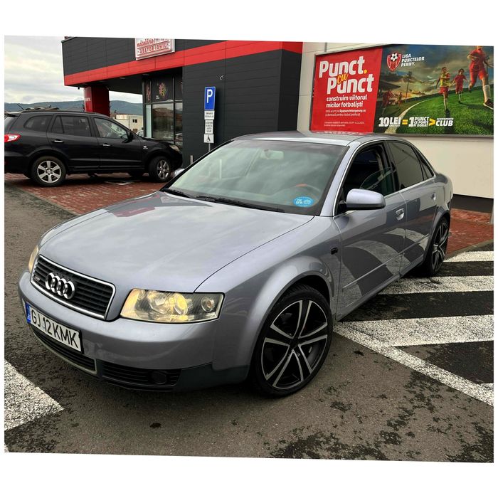 Audi A4 S LINIE Avf