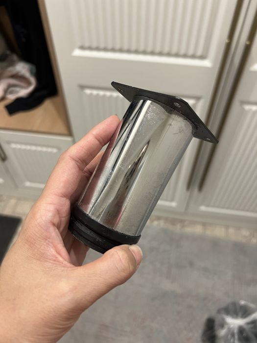 Ножки от шкафов кухни