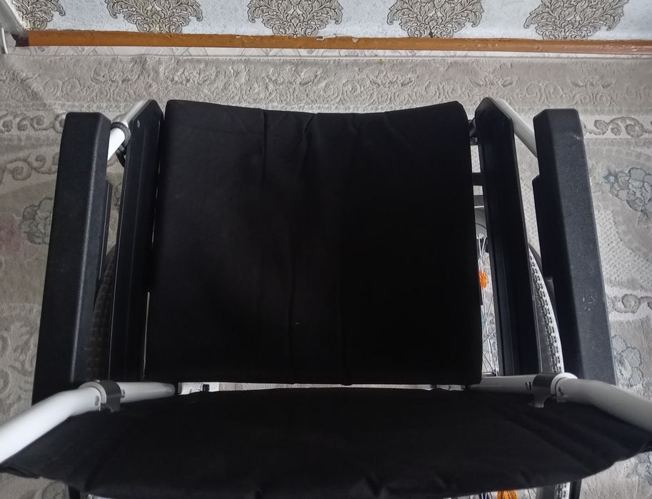 Инвалидная коляска