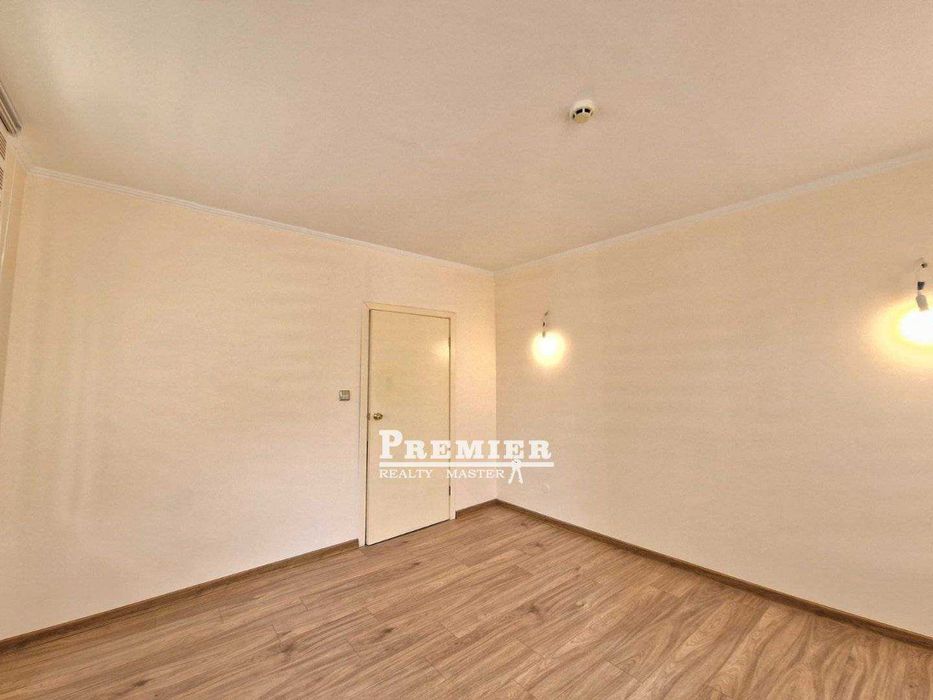 Продава се Тристаен апартамент в к.к. Слънчев бряг - 84 кв.м за 1012 €/кв.м - Снимка #12