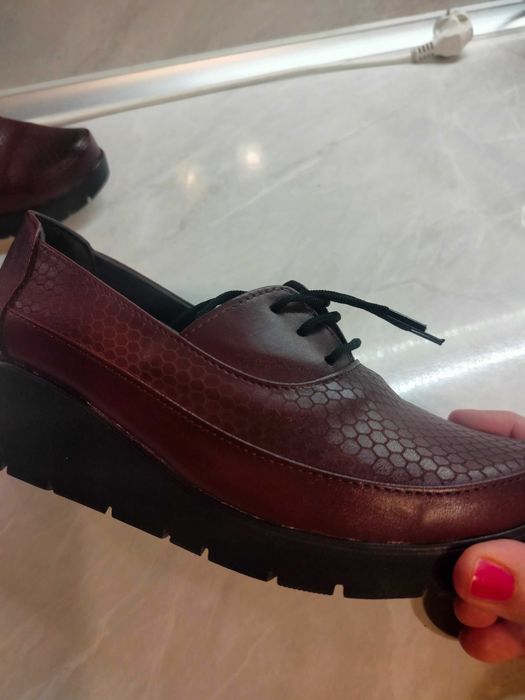 Удобни есенно- зимни обувки