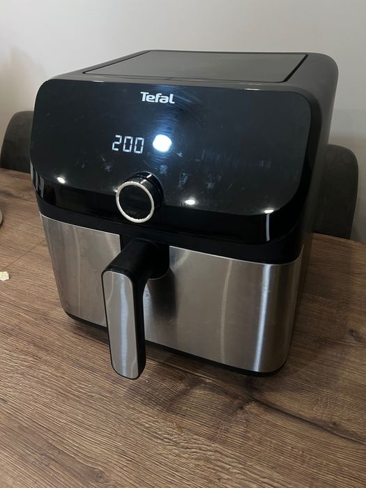 Аэрогриль Tefal на 7,5 литра