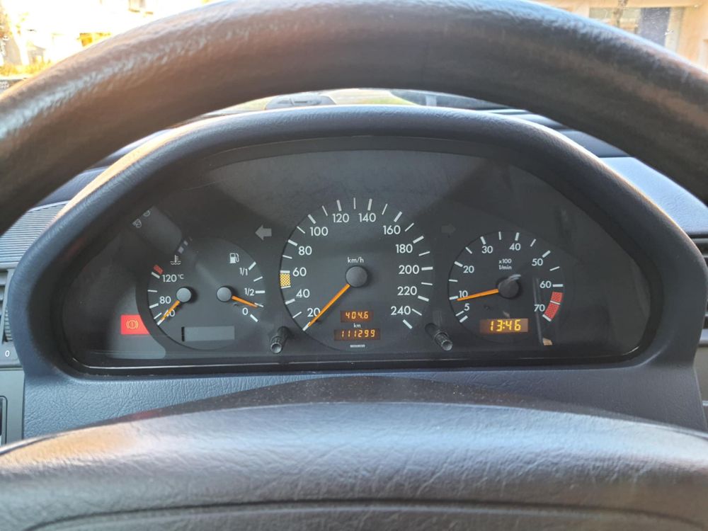 Mercedes C-Class W202