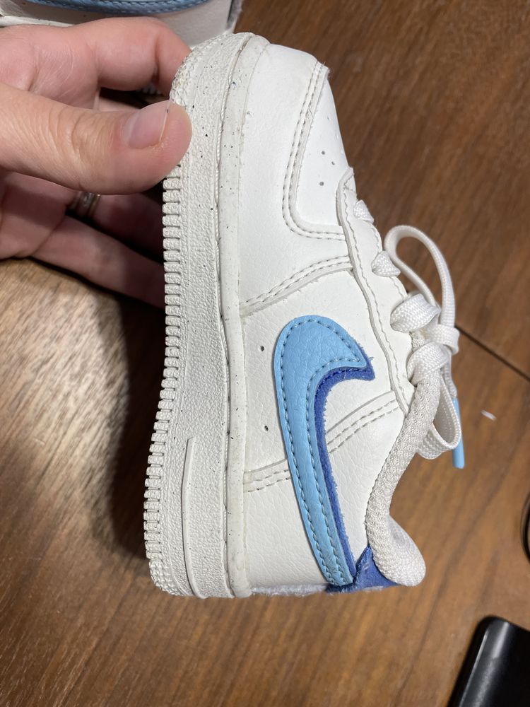 Nike Air Force 1 purtati o singura data 22 marimea