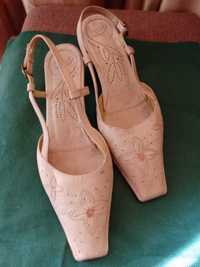 Маркови обувки от естествена кожа