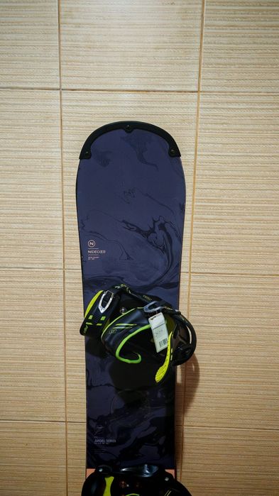 Placa snowboard nideker angel 147 cm-legaturi noi -boots Burton