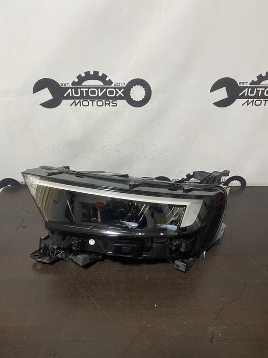 Far stanga full led Opel Mokka an de la 2020