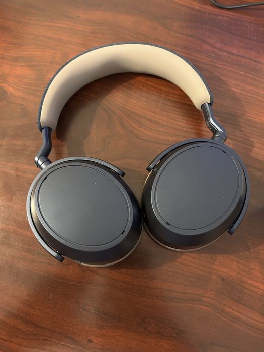 Casti Sennheiser Momentum 4