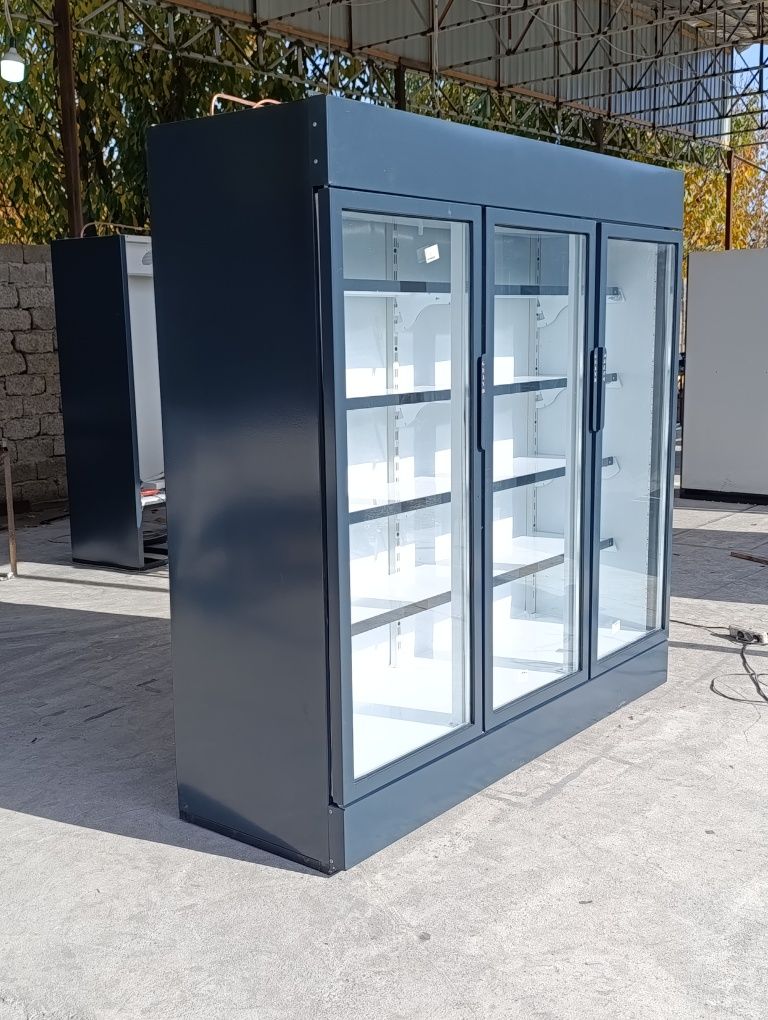 Vitrina Xaladеlnik Shkaf  ХАЛАДЕЛНИК Bитрина Шкаф