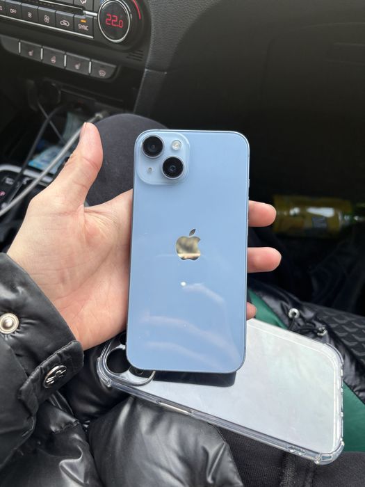 iPhone 14 128gb зарядка в подарок