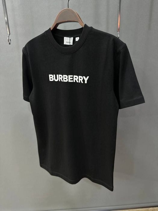 Мъжки тениски различни модели