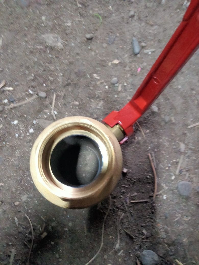 Кран шаровый 2" шар латунный.