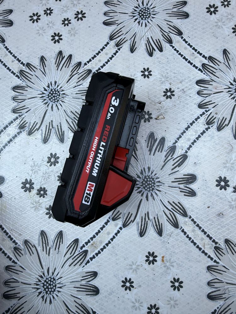 Акумулаторна Батерия Milwaukee M18HB3, 18V, 3.0 Ah Li-ion