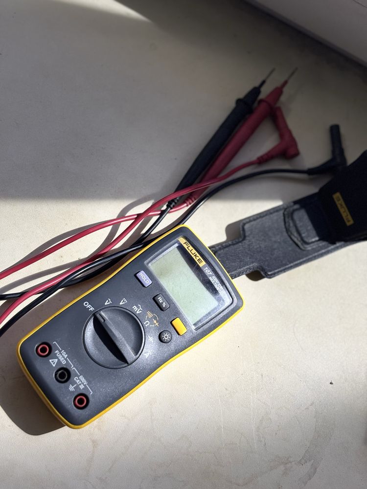 Мультиметр FLUKE 107