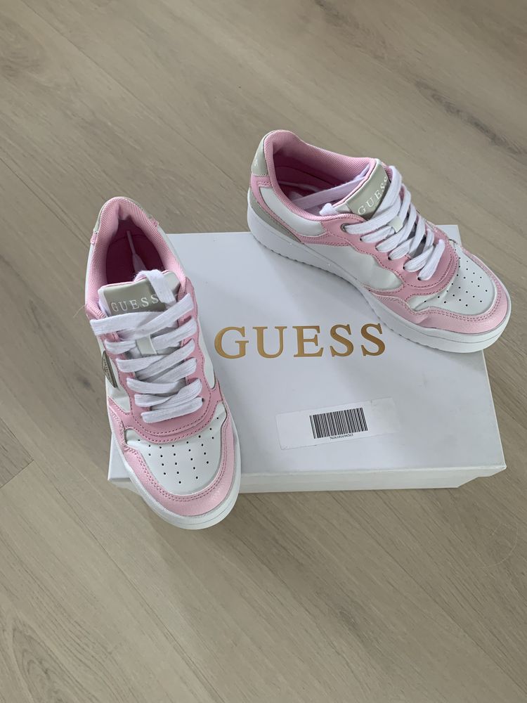 Sneakers guess дамски