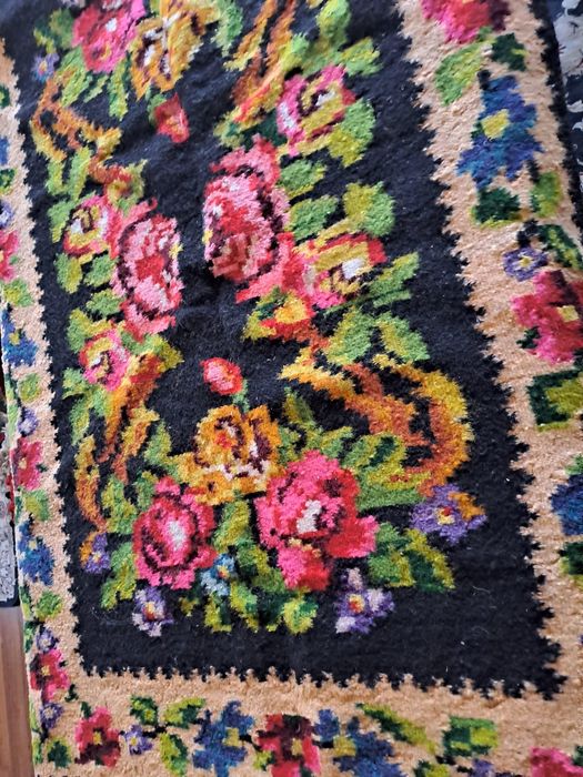 Covoare oltenesti hand made