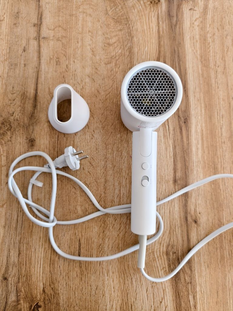 Фен Xiaomi H101 б/у