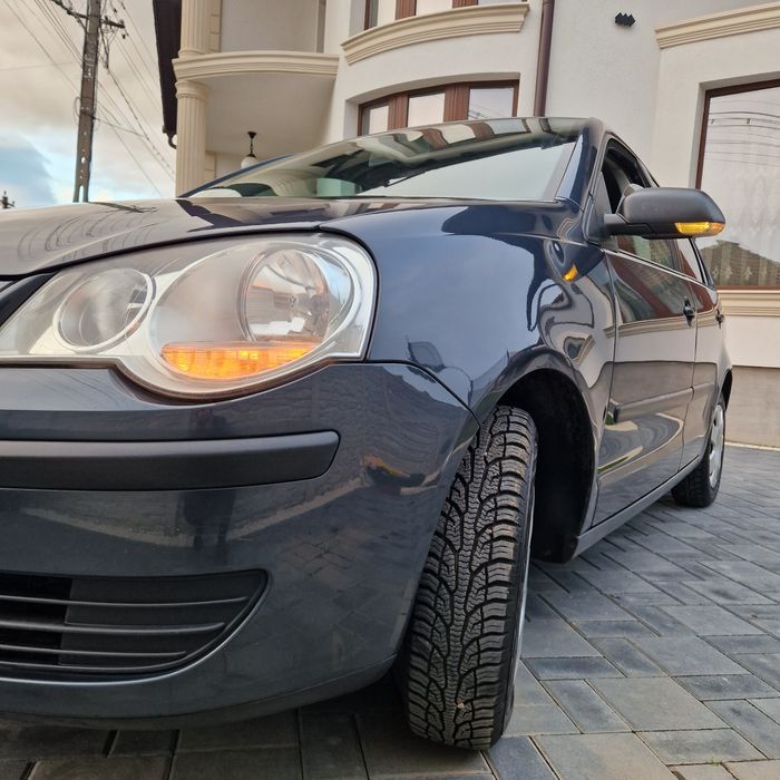Vw Polo,Rate+Garantie. 1.4 Benzina! Distributie schimbata!
Fara Rugina
