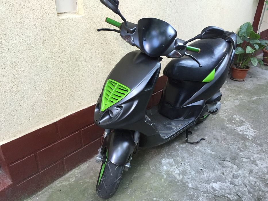 Piaggio nrg mc3 2002, defect, nu da scanteie