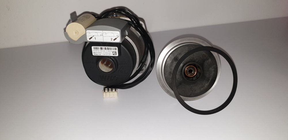Pompa Wilo INTMTSL 15/5 HE -2 Centrala termica Ariston Clas Genus